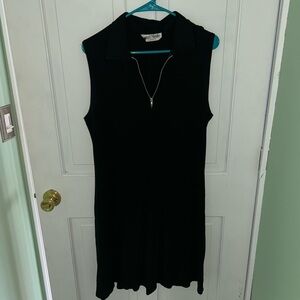 Vintage Black Sleeveless Dress with Zipper